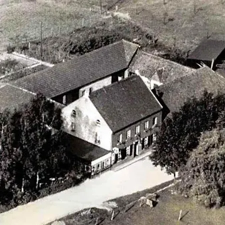 Haus Waldesruh Otel *