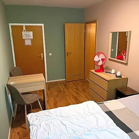 Otel Haus Waldesruh *